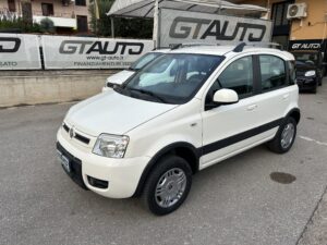 Fiat Panda 1.3 MJT 4×4 Climbing