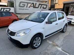 Dacia Sandero 1.4 GPL Laureate